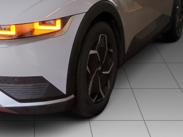 Fahrzeugabbildung Hyundai IONIQ 5 77,4kWh 2WD TECHNIQ Panorama Assist-P. el.Heckklappe Navi Digitales Cockpit