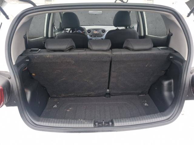 Fahrzeugabbildung Hyundai i10 1.2 Trend Klima SHZ GRA LHZ ISOFIX