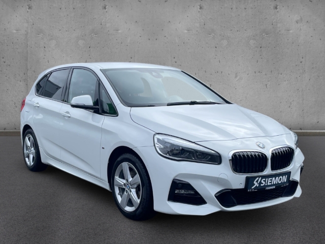 Fahrzeugabbildung BMW 218 Active Tourer AT M Sport ShadowLine Nav HiFi