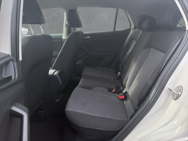 Fahrzeugabbildung Volkswagen T-Cross 1.0 TSI MOVE SHZ AppConnect AHK PDC Klim