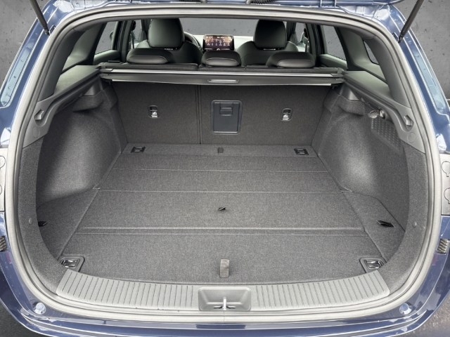 Fahrzeugabbildung Hyundai i30 FL Kombi MY25 1.5 MT N-Line Sitz-P Navi Digitales Cockpit LED Apple