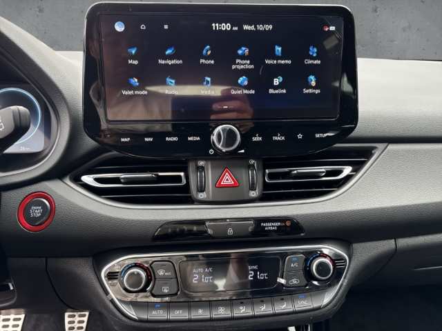 Fahrzeugabbildung Hyundai i30 FL Kombi MY25 1.5 MT N-Line Sitz-P Navi Digitales Cockpit LED Apple