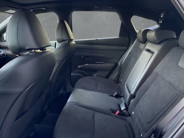 Fahrzeugabbildung Hyundai TUCSON FL HEV MY25 1.6 2WD N-Line Assist-P Panoramadach HUD Navi Digitales Cockpit Soundsystem