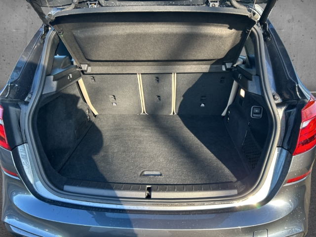 Fahrzeugabbildung BMW 225 xe iPerformance M-Paket Sport Shz. Navi