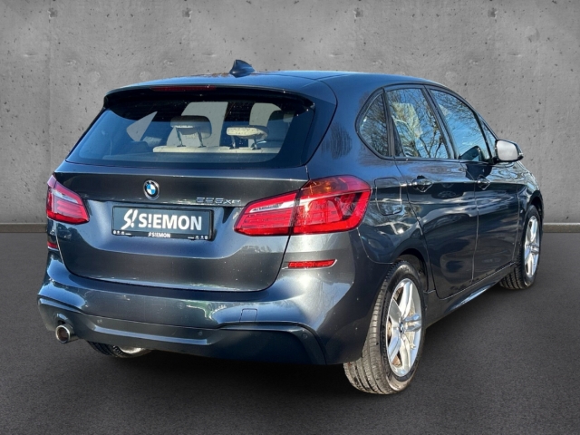 Fahrzeugabbildung BMW 225 xe iPerformance M-Paket Sport Shz. Navi