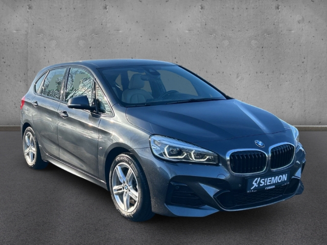 Fahrzeugabbildung BMW 225 xe iPerformance M-Paket Sport Shz. Navi