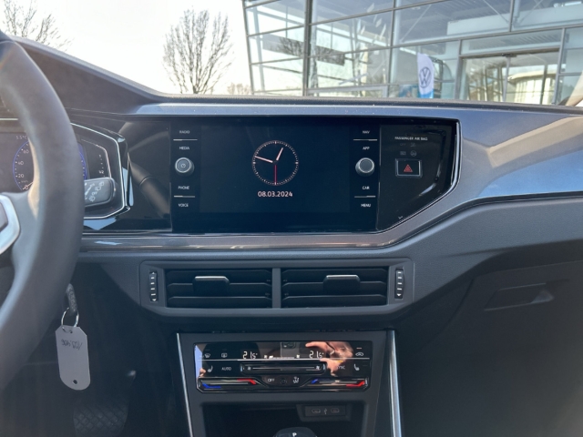 Fahrzeugabbildung Volkswagen Taigo 1.0 TSI DSG Style IQ.LIGHT Kamera ACC PDC