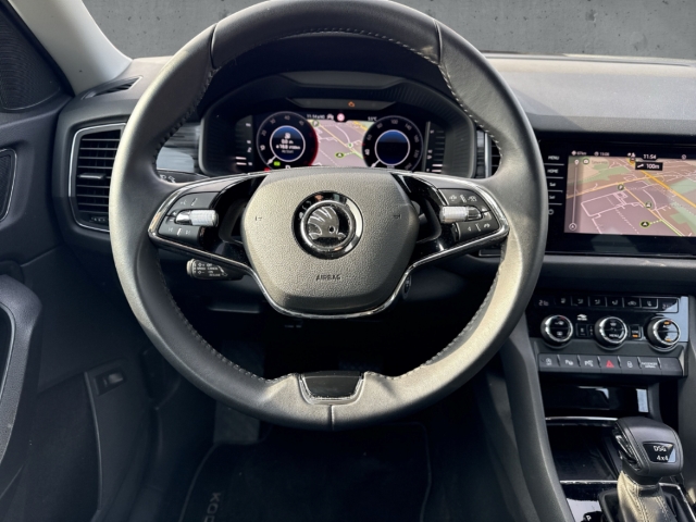 Fahrzeugabbildung SKODA Kodiaq Style 4x4 StandHZG AHK Navi Leder Digitales Cockpit 7-Sitze