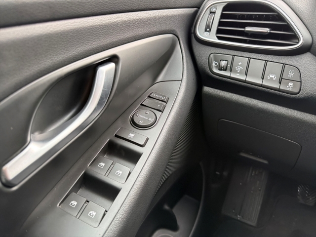 Fahrzeugabbildung Hyundai i30 Fastback 1.6 CRDi Style