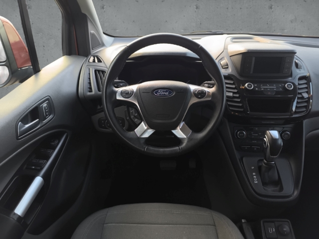 Fahrzeugabbildung Ford Tourneo Connect 1.5 TDCi AT Titanium AHK Pano Klimaauto PDC SHZ Allwetter