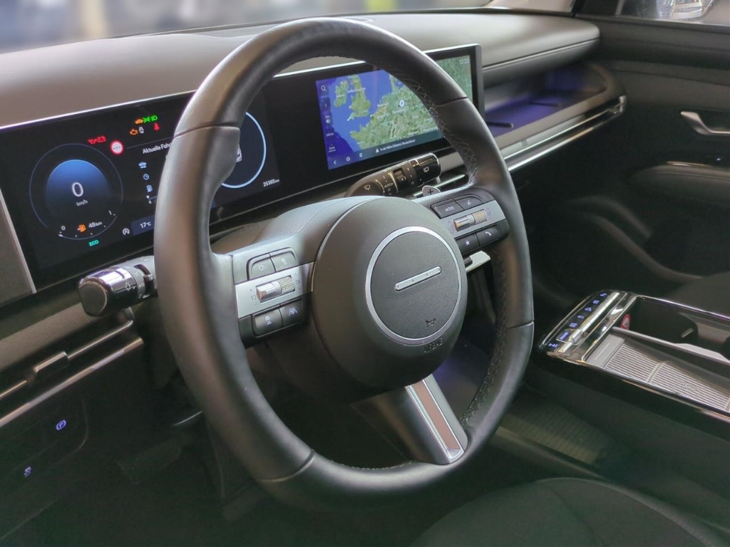 Fahrzeugabbildung Hyundai TUCSON FL 1.6 T-GDI DCT 4WD TREND Krell MY25 Navi Digitales Cockpit Soundsystem LED