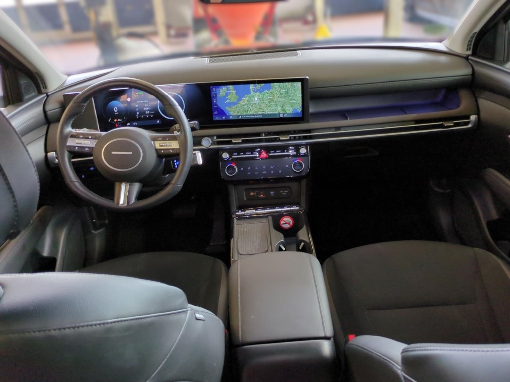 Fahrzeugabbildung Hyundai TUCSON FL 1.6 T-GDI DCT 4WD TREND Krell MY25 Navi Digitales Cockpit Soundsystem LED