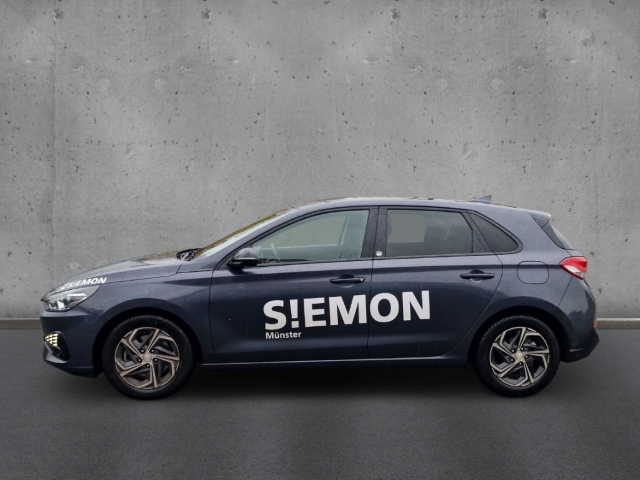 Fahrzeugabbildung Hyundai i30 1.0 T-GDI DCT Edition30 CarPlay RKam PDC SHZ Allwetter