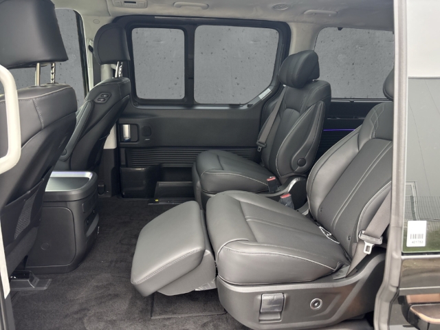 Fahrzeugabbildung Hyundai STARIA HEV 1.6 SIGNATURE Panorama 7-Sitze Navi Leder digi Cockpit Soundsystem