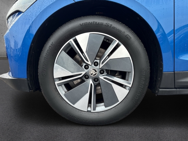 Fahrzeugabbildung SKODA Enyaq 50 Loft Kamera Tempomat Carplay PDC ZV