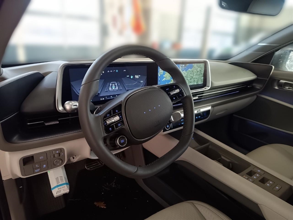 Fahrzeugabbildung Hyundai IONIQ 6 77,4kWh 4WD UNIQ 20LM HUD Navi Digitales Cockpit Memory Sitze Soundsystem