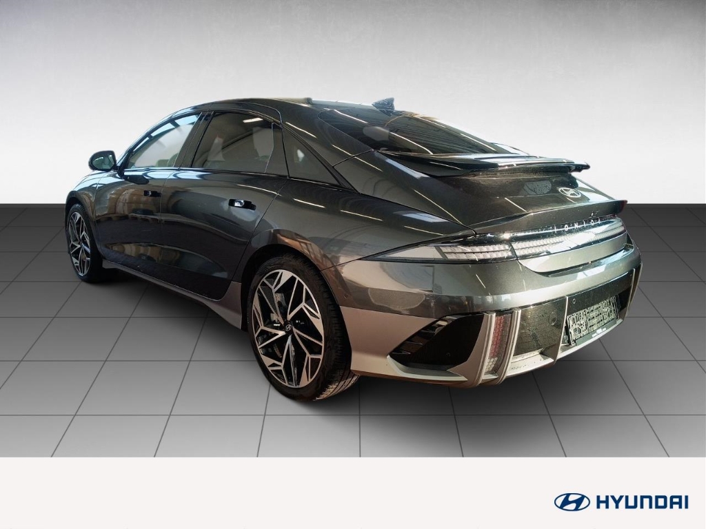 Fahrzeugabbildung Hyundai IONIQ 6 77,4kWh 4WD UNIQ 20LM HUD Navi Digitales Cockpit Memory Sitze Soundsystem