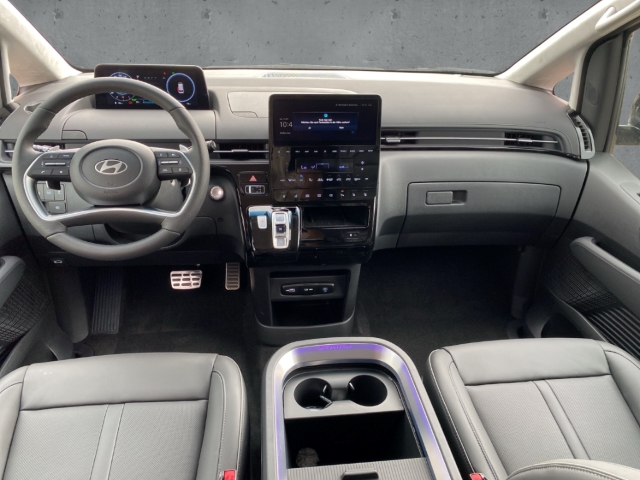 Fahrzeugabbildung Hyundai STARIA HEV 1.6 SIGNATURE Panorama 7-Sitze Navi Leder digi Cockpit Soundsystem