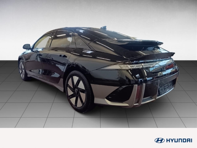 Fahrzeugabbildung Hyundai IONIQ 6 77,4kWh 4WD UNIQ HUD Navi Digitales Cockpit Memory Sitze Soundsystem Bose