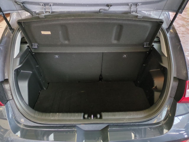 Fahrzeugabbildung Hyundai i20 FL 1.2 MT Select Funktionspaket Navi Apple CarPlay Android Auto Musikstreaming