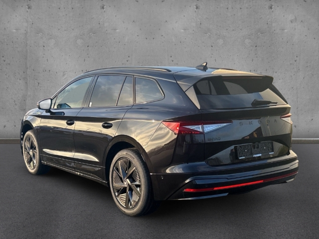 Fahrzeugabbildung SKODA Enyaq RS Suite 4x4 Maxx-Paket AHK LED ACC e-Sitze