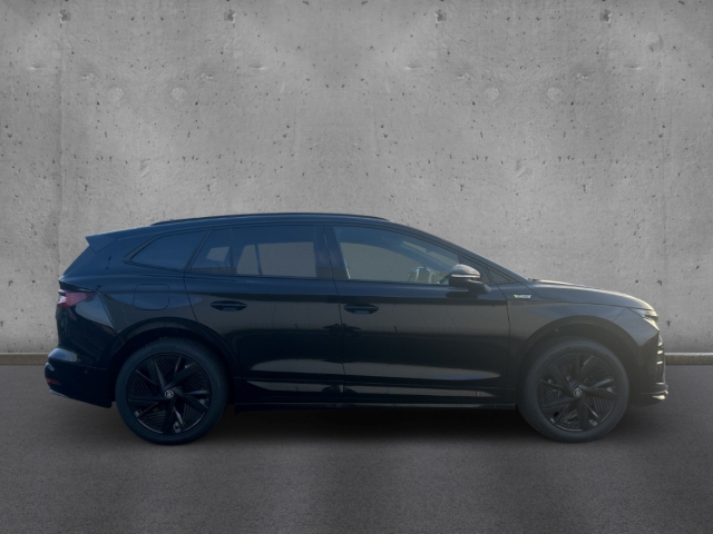 Fahrzeugabbildung SKODA Enyaq RS Suite 4x4 Maxx-Paket AHK LED ACC e-Sitze