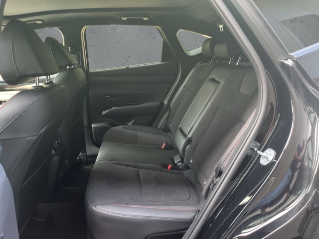 Fahrzeugabbildung Hyundai TUCSON FL MJ25 HEV 1.6 N-LINE Panorama Navi digitales Cockpit