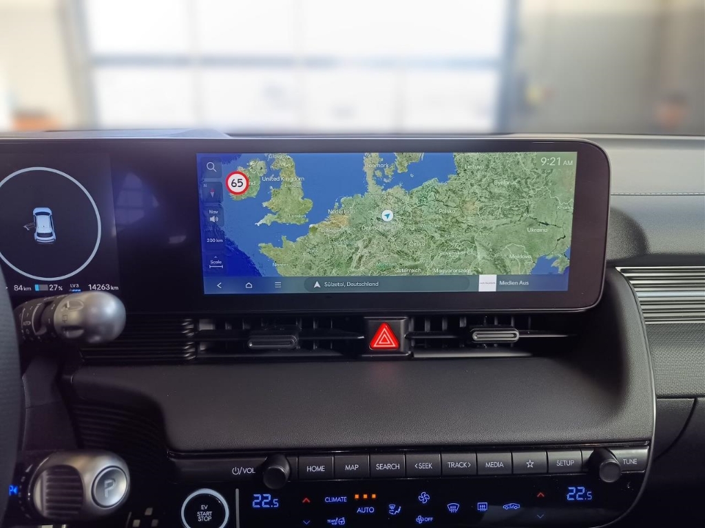 Fahrzeugabbildung Hyundai IONIQ 5 4WD 84kWh N-Performance HUD Navi Digitales Cockpit Sportpaket Soundsystem