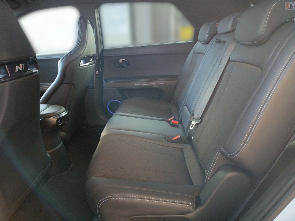 Fahrzeugabbildung Hyundai IONIQ 5 4WD 84kWh N-Performance HUD Navi Digitales Cockpit Sportpaket Soundsystem