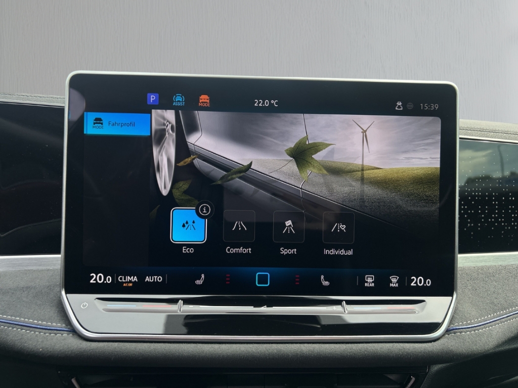 Fahrzeugabbildung Volkswagen Passat Variant 2.0 TDI R-line ACC SHZ R-Kam Matrix LED
