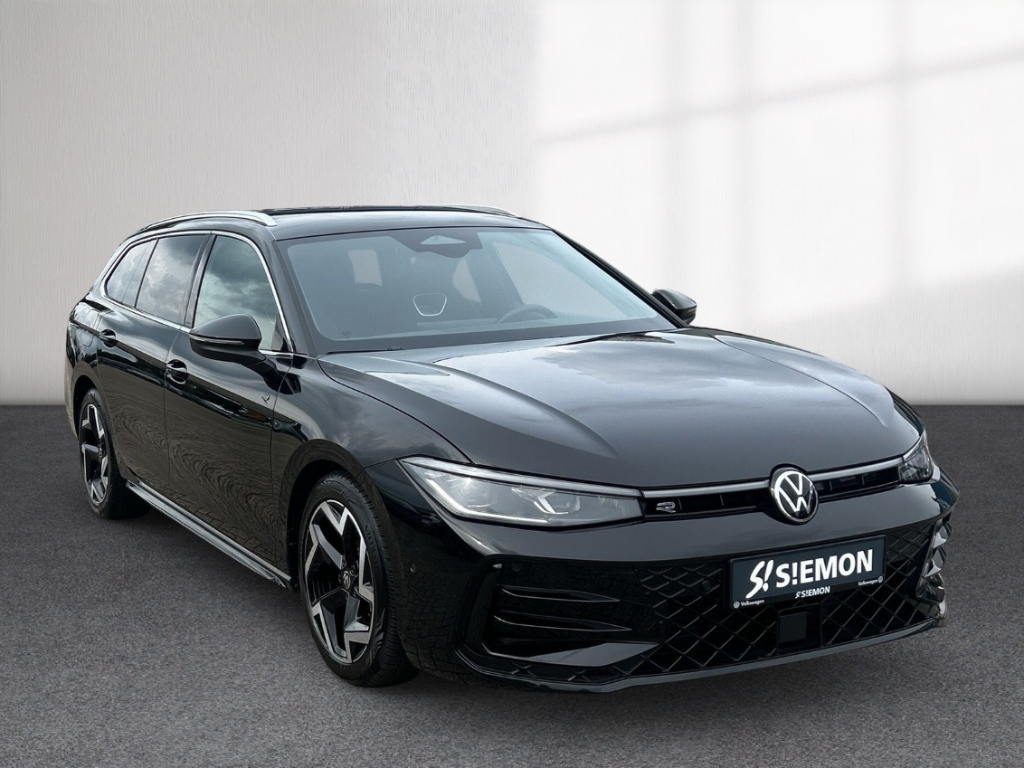 Fahrzeugabbildung Volkswagen Passat Variant 2.0 TDI R-line ACC SHZ R-Kam Matrix LED