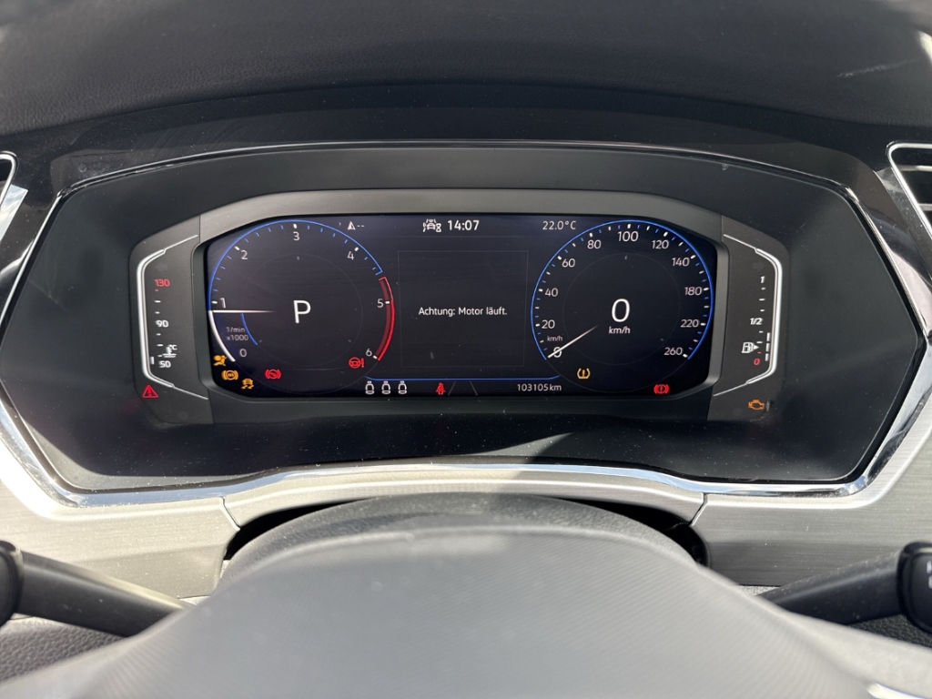 Fahrzeugabbildung Volkswagen Touran 2.0 TDI DSG Comfortline LED SHZ NAVI ergoActive Soundsys R-Kam