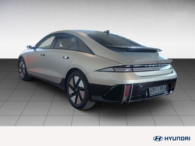 Fahrzeugabbildung Hyundai IONIQ 6 77,4kWh 4WD UNIQ Digi-Spiegel HUD Navi Digitales Cockpit Memory Sitze Soundsystem Bose