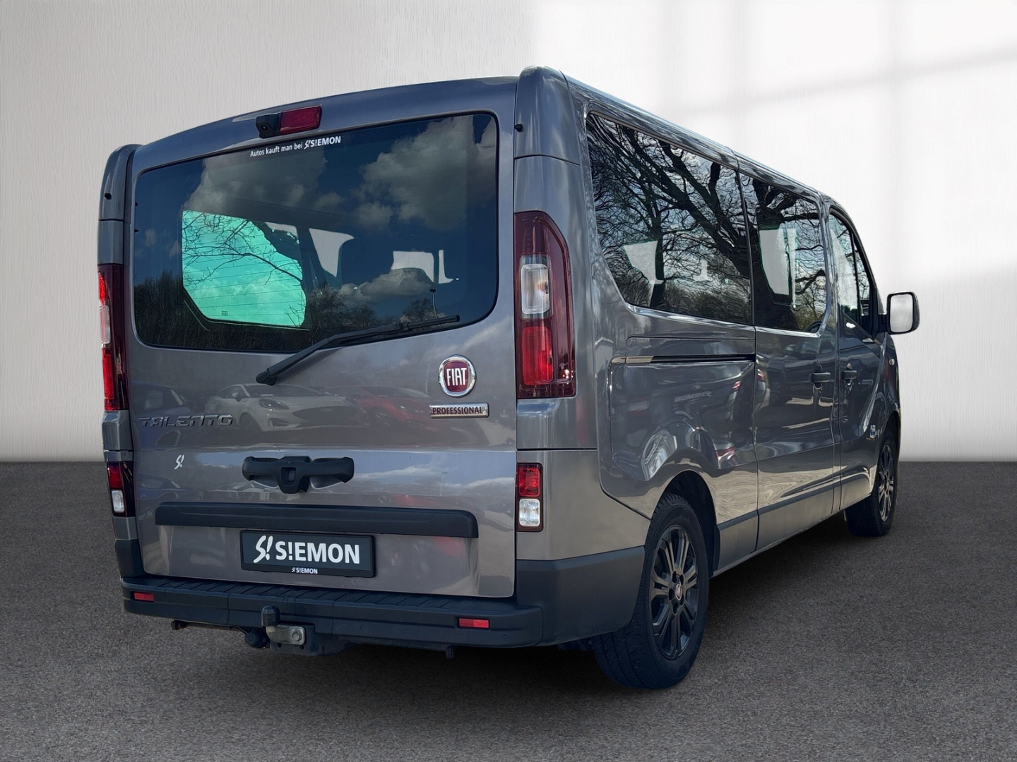 Fahrzeugabbildung Fiat Talento Kombi L2H1 1,2t Family 1.6D AHK RFK SHZ