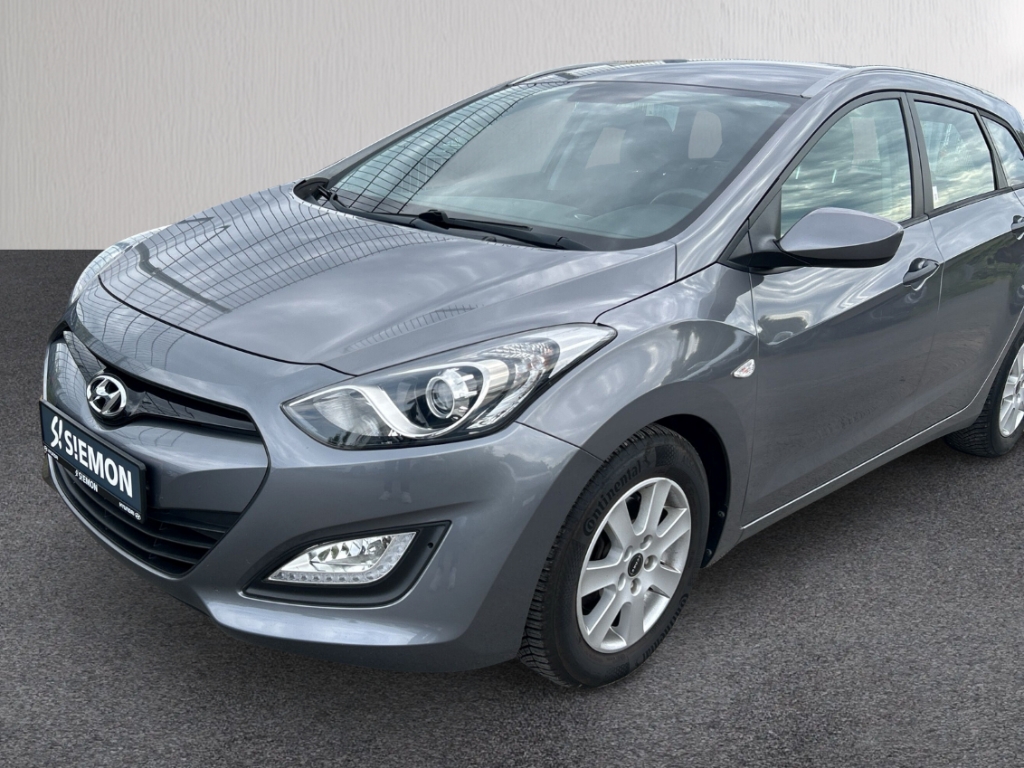 Fahrzeugabbildung Hyundai i30cw 1.4 GDI Classic Klima Bluetooth PDC Allwetter