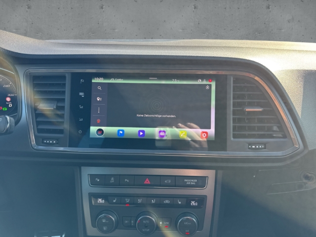 Fahrzeugabbildung CUPRA Ateca Basis 1.5 TSI DSG Pano 19 DCC Beats eHK PDCv+h LED