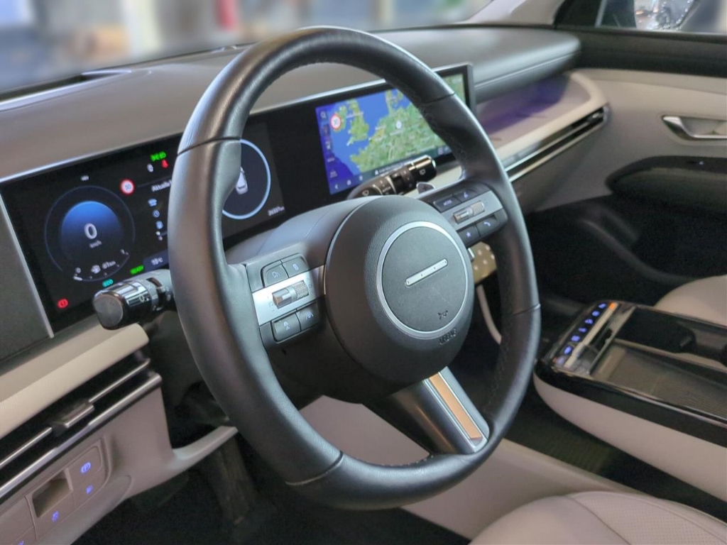 Fahrzeugabbildung Hyundai TUCSON FL PHEV 1.6 AT 4WD MY25 Prime ECS Assist-P MATRIX-LED Leder Digitales Cockpit