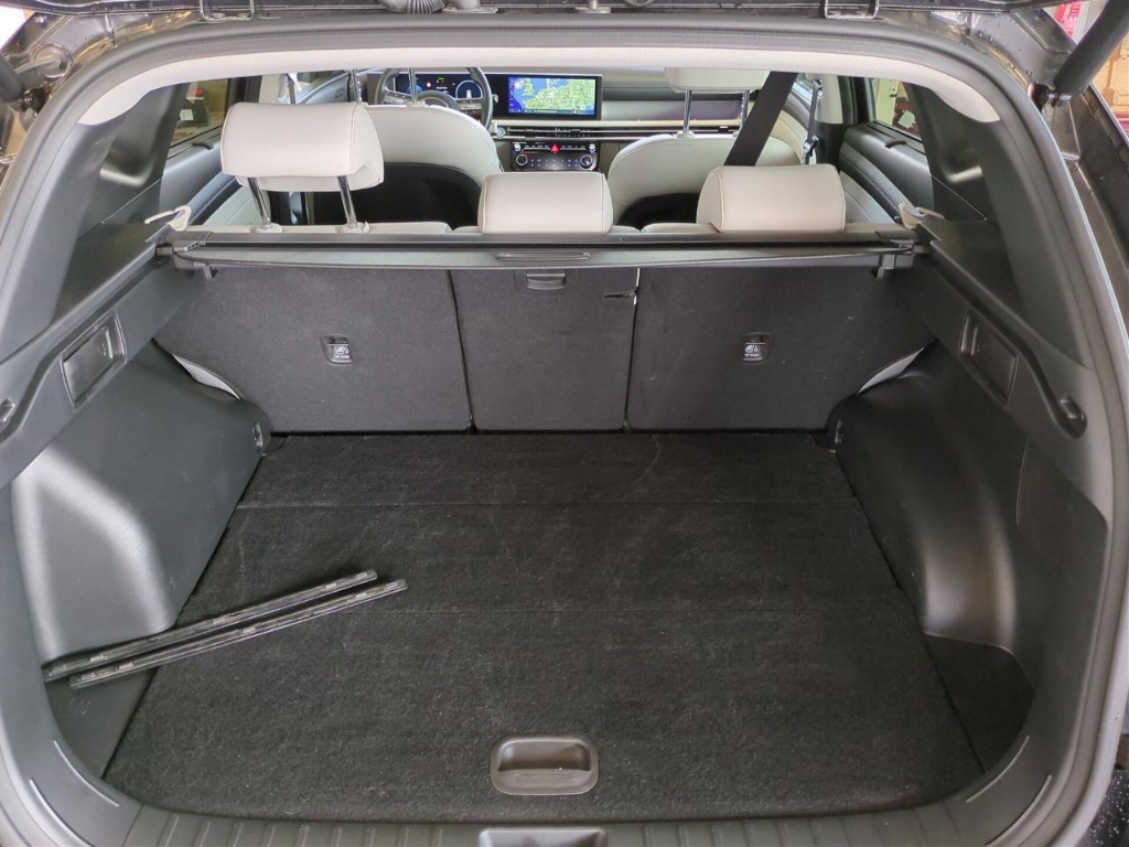 Fahrzeugabbildung Hyundai TUCSON FL PHEV 1.6 AT 4WD MY25 Prime ECS Assist-P MATRIX-LED Leder Digitales Cockpit