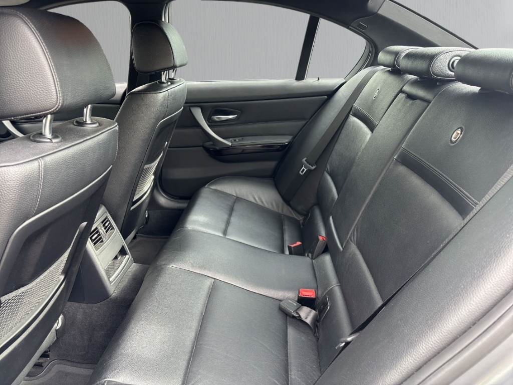 Fahrzeugabbildung Alpina B3 S BITURBO 400PS AHK LEDER XENON NAVI