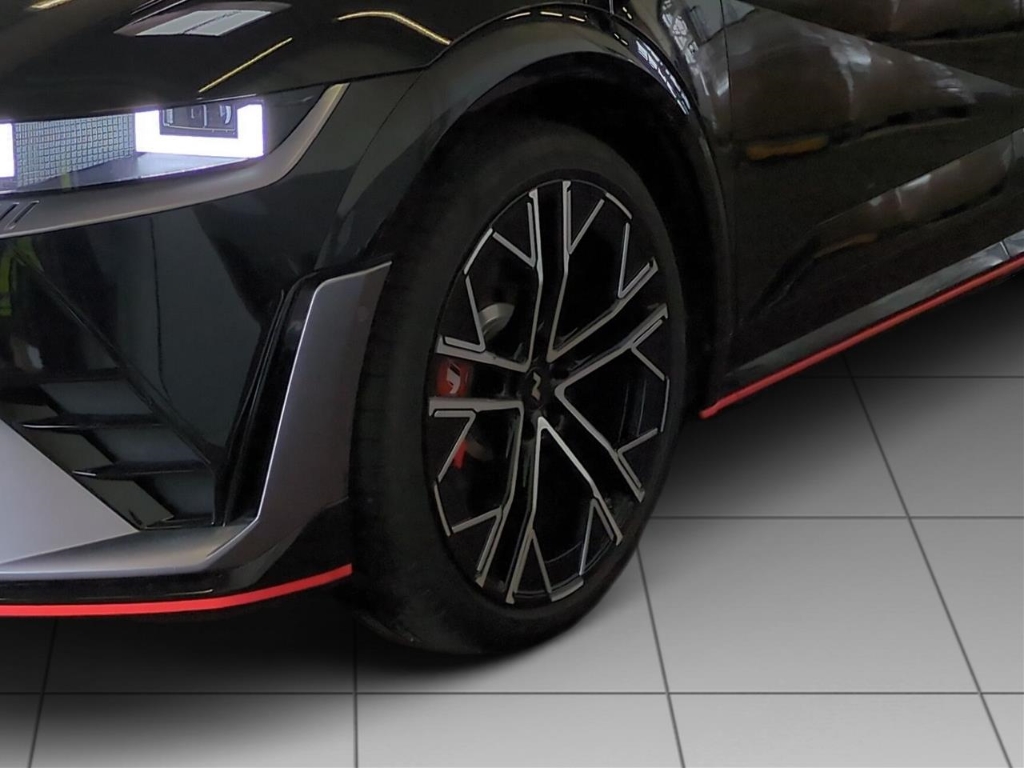 Fahrzeugabbildung Hyundai IONIQ 5 4WD 84kWh N-Performance HUD Navi Digitales Cockpit Sportpaket Soundsystem