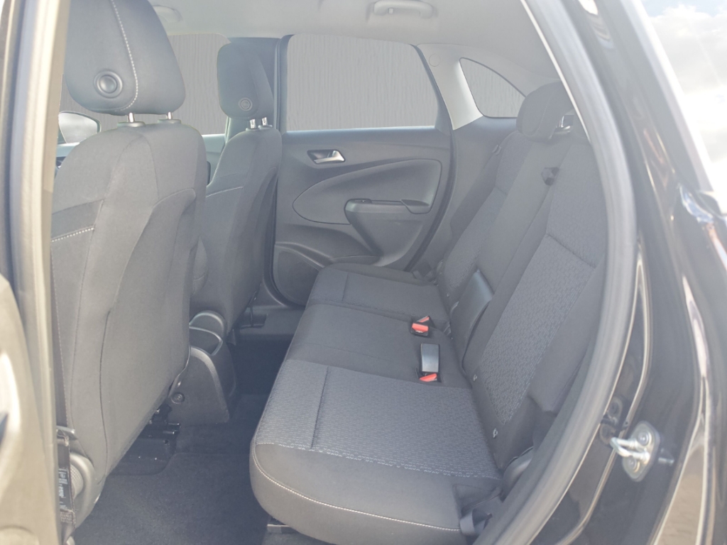 Fahrzeugabbildung Opel Crossland X Edition 1.2 Autom