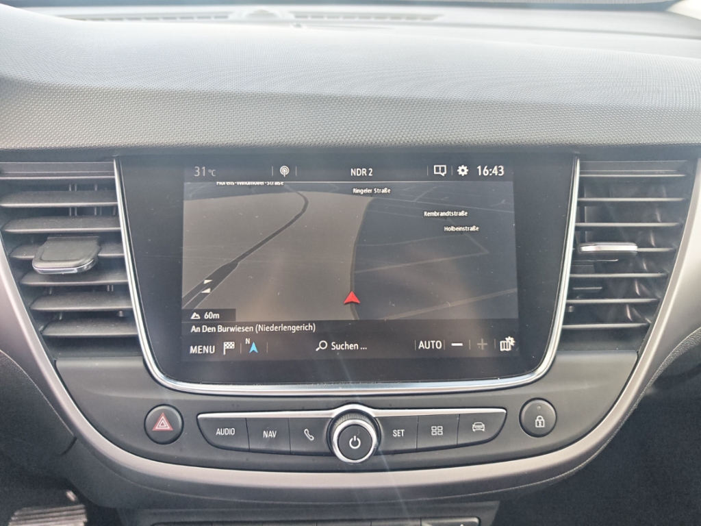 Fahrzeugabbildung Opel Crossland X Edition 1.2 Autom