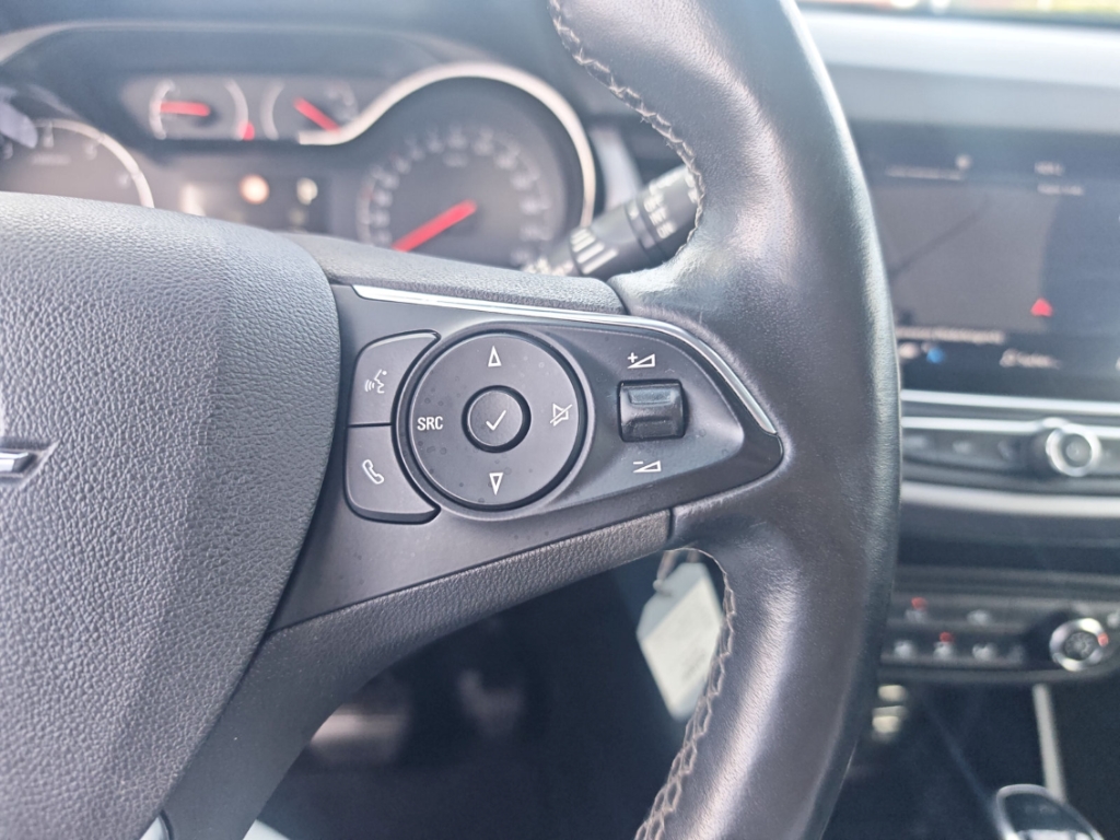 Fahrzeugabbildung Opel Crossland X Edition 1.2 Autom