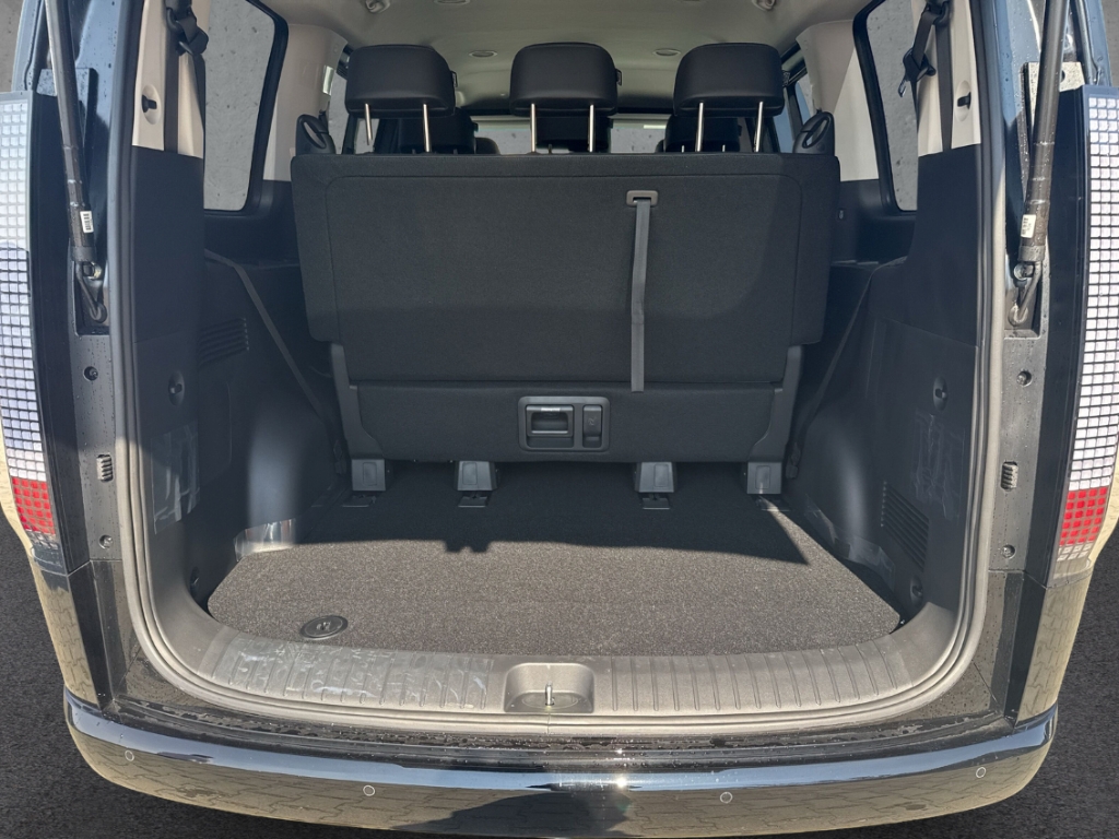 Fahrzeugabbildung Hyundai STARIA HEV 9-Sitzer MY25 2WD Prime Park-P. Navi Digitales Cockpit 360 Kamera Klimasitze