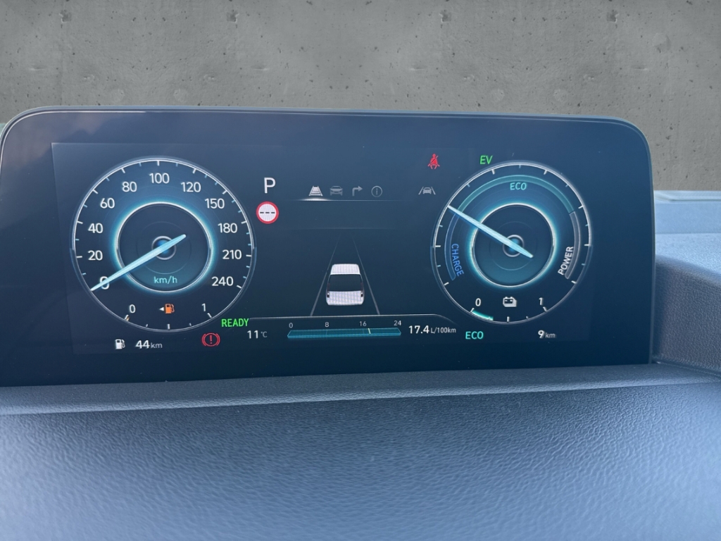 Fahrzeugabbildung Hyundai STARIA HEV 9-Sitzer MY25 2WD Prime Park-P. Navi Digitales Cockpit 360 Kamera Klimasitze