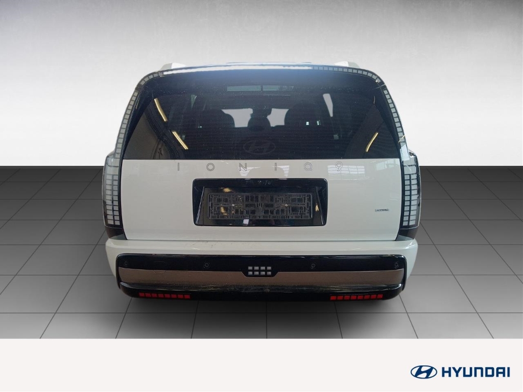 Fahrzeugabbildung Hyundai IONIQ 9 110 kWh 4WD 7-Sitze Performance UNIQ Panorama HUD Niveau Navi 360