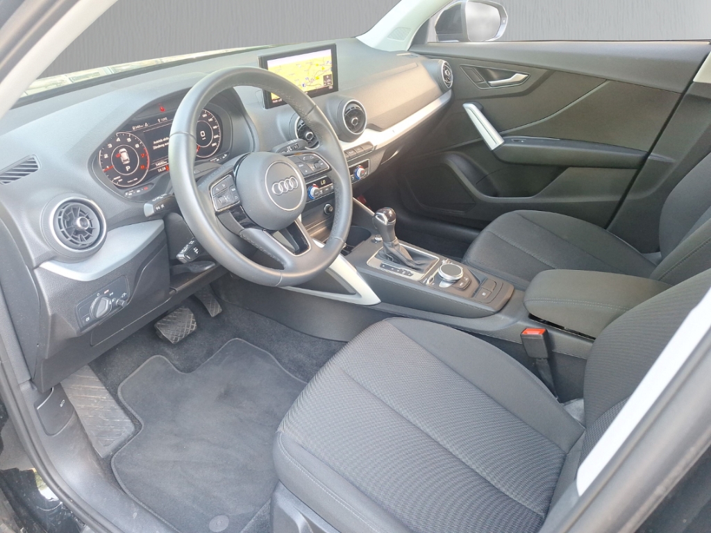 Fahrzeugabbildung Audi Q2 35 TFSI Stronic S line LED Navi Tempo SHZ PDC