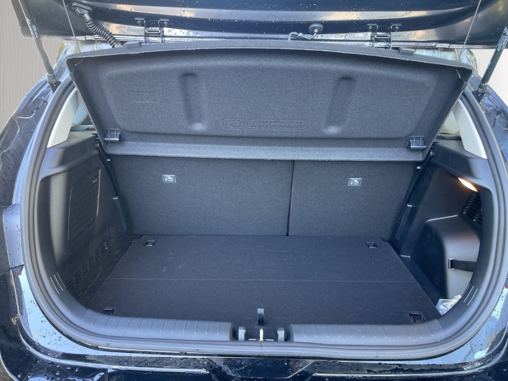 Fahrzeugabbildung Hyundai i20 FL MY26 1.0 T-GDI Trend Navi BOSE Digitales Cockpit LED Apple CarPlay Android