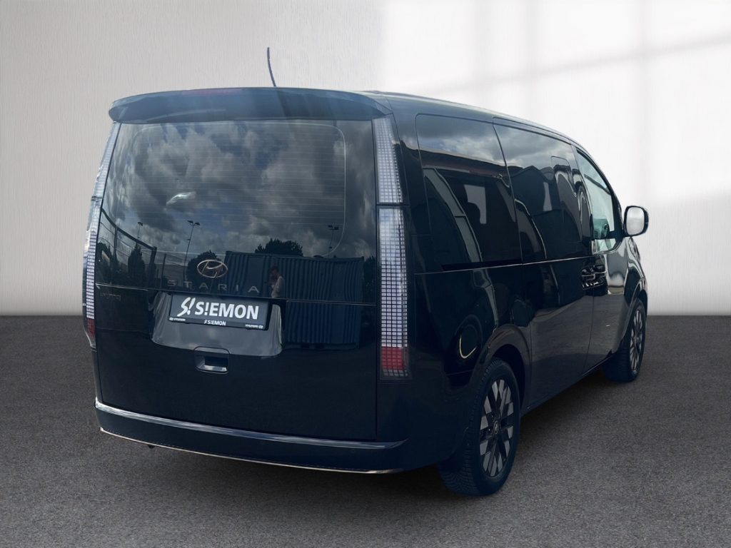 Fahrzeugabbildung Hyundai STARIA 2.2 CRDi Signature LED Pano AHK Kam360 Allwetter