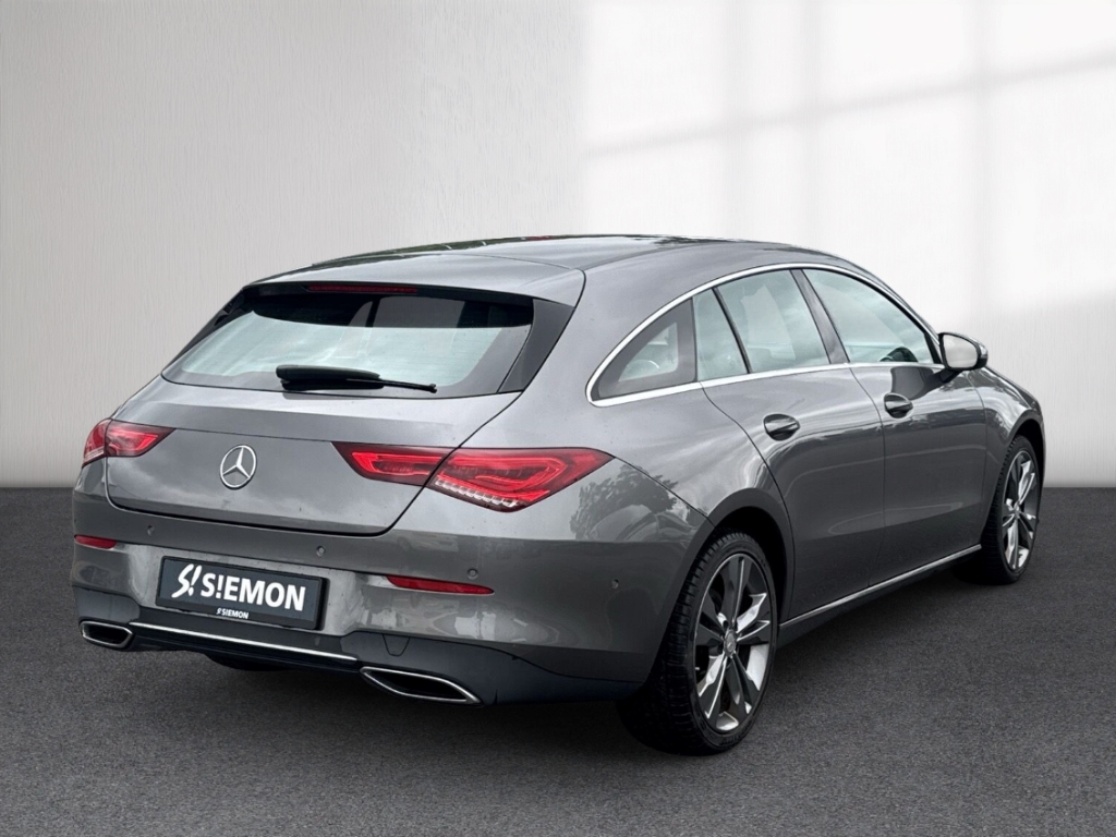 Fahrzeugabbildung Mercedes-Benz CLA 180 Shooting Brake Wide SHZ KLIM NAV TEMP RFK
